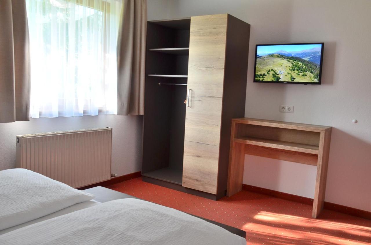 Appartements Kroner Nauders Buitenkant foto