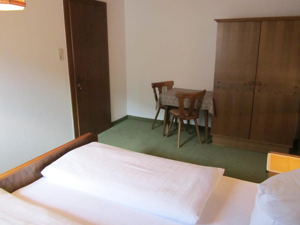 Appartements Kroner Nauders Kamer foto