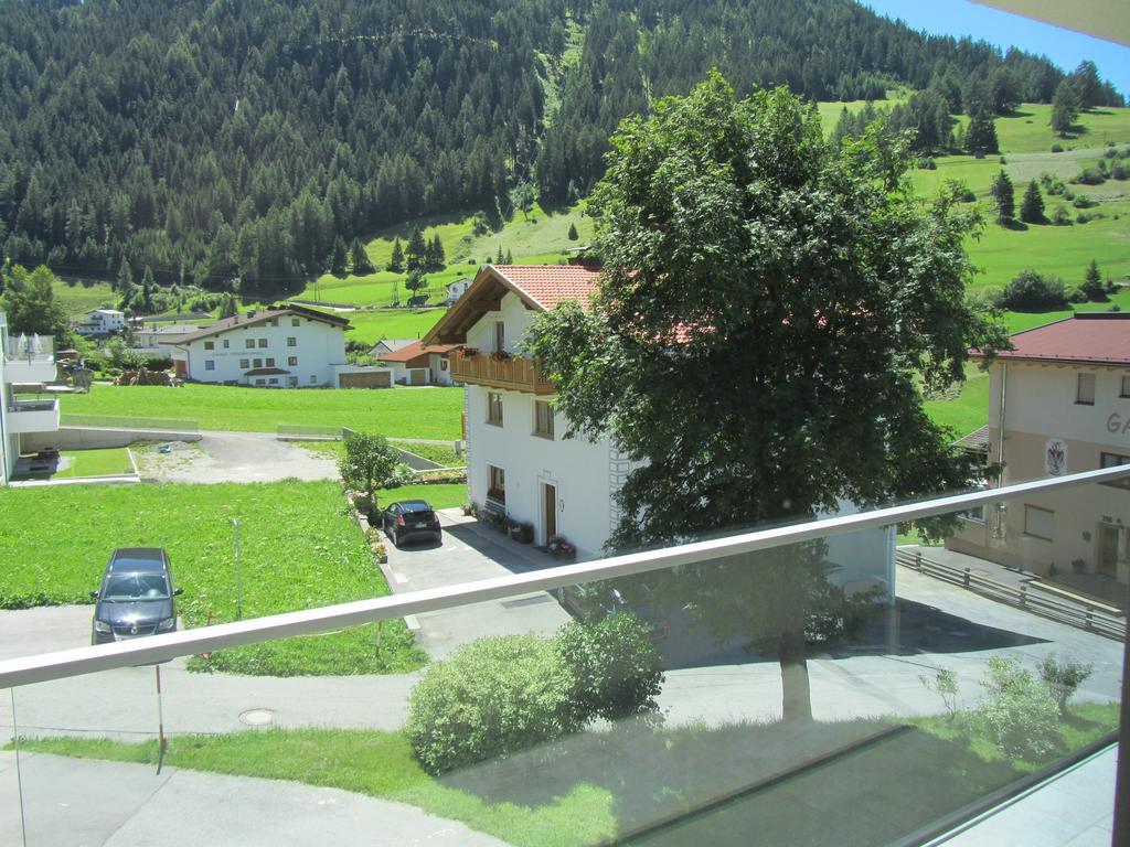 Appartements Kroner Nauders Buitenkant foto