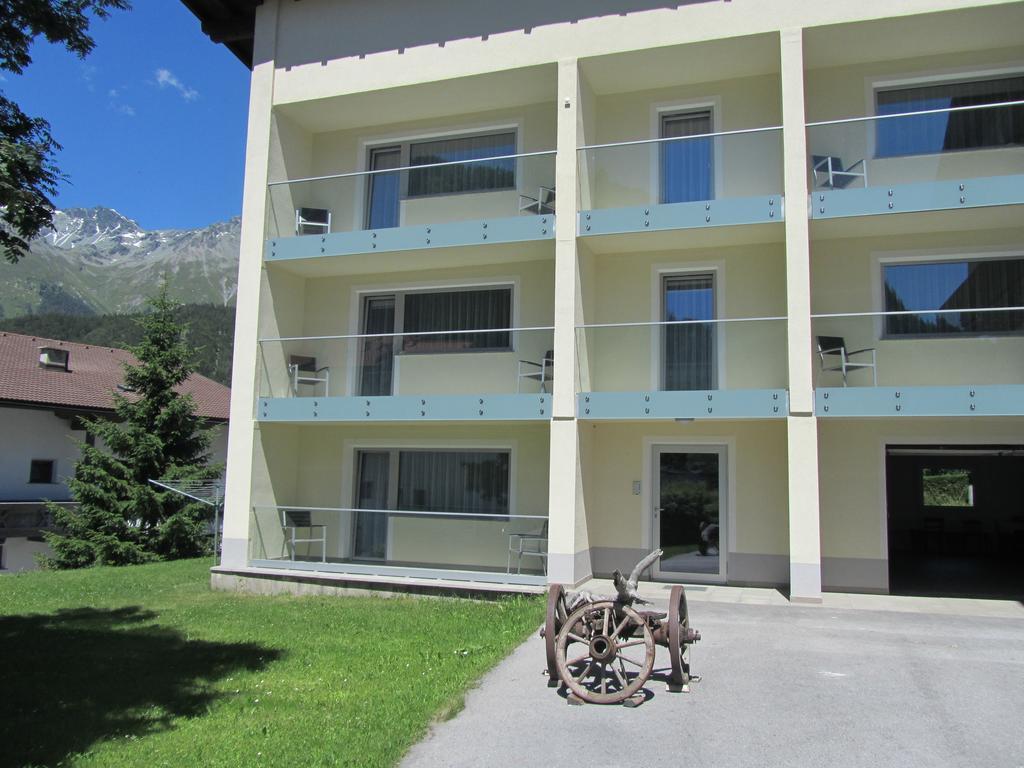 Appartements Kroner Nauders Buitenkant foto