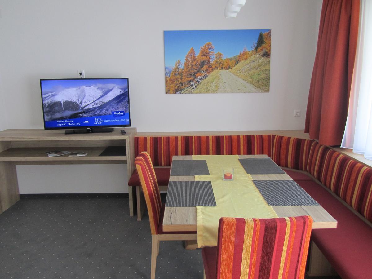 Appartements Kroner Nauders Buitenkant foto