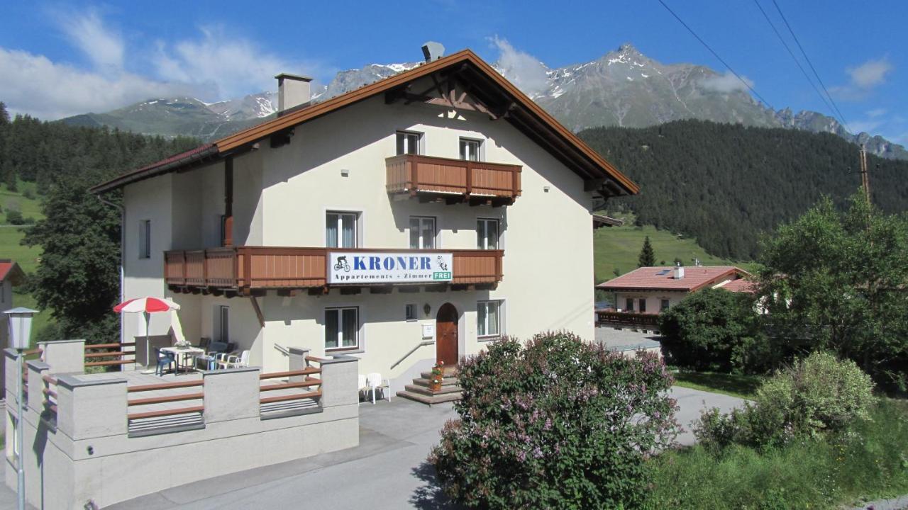 Appartements Kroner Nauders Buitenkant foto